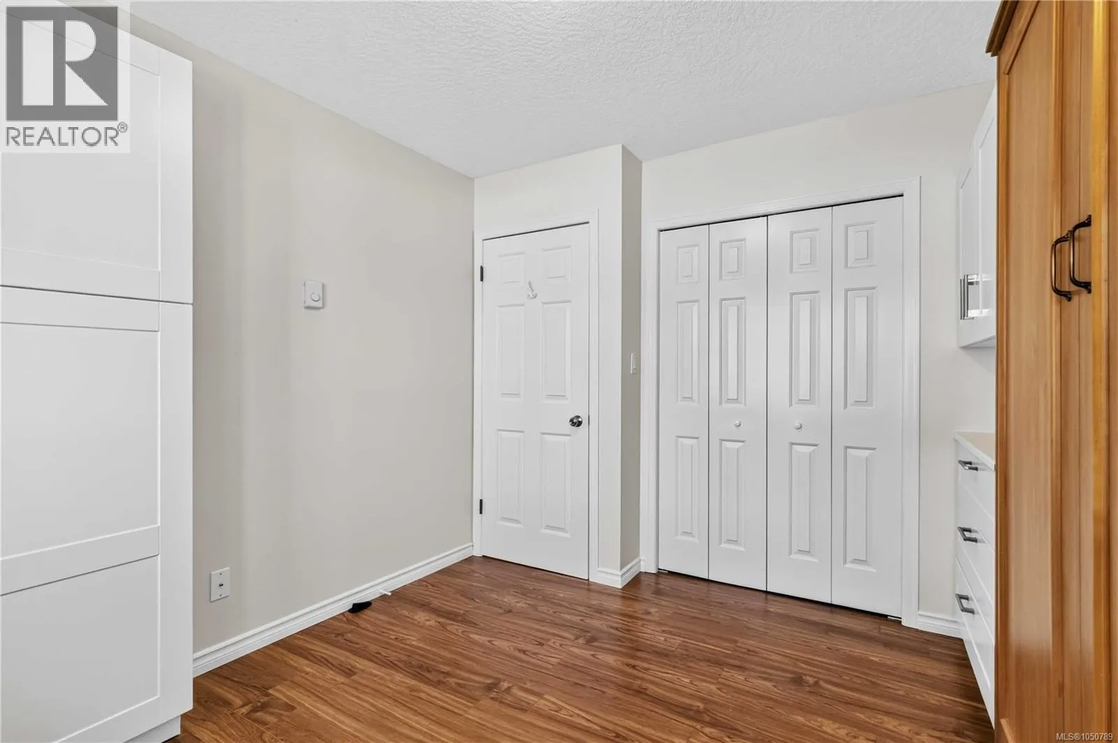 9 3966 Cedar Hill Cross Rd