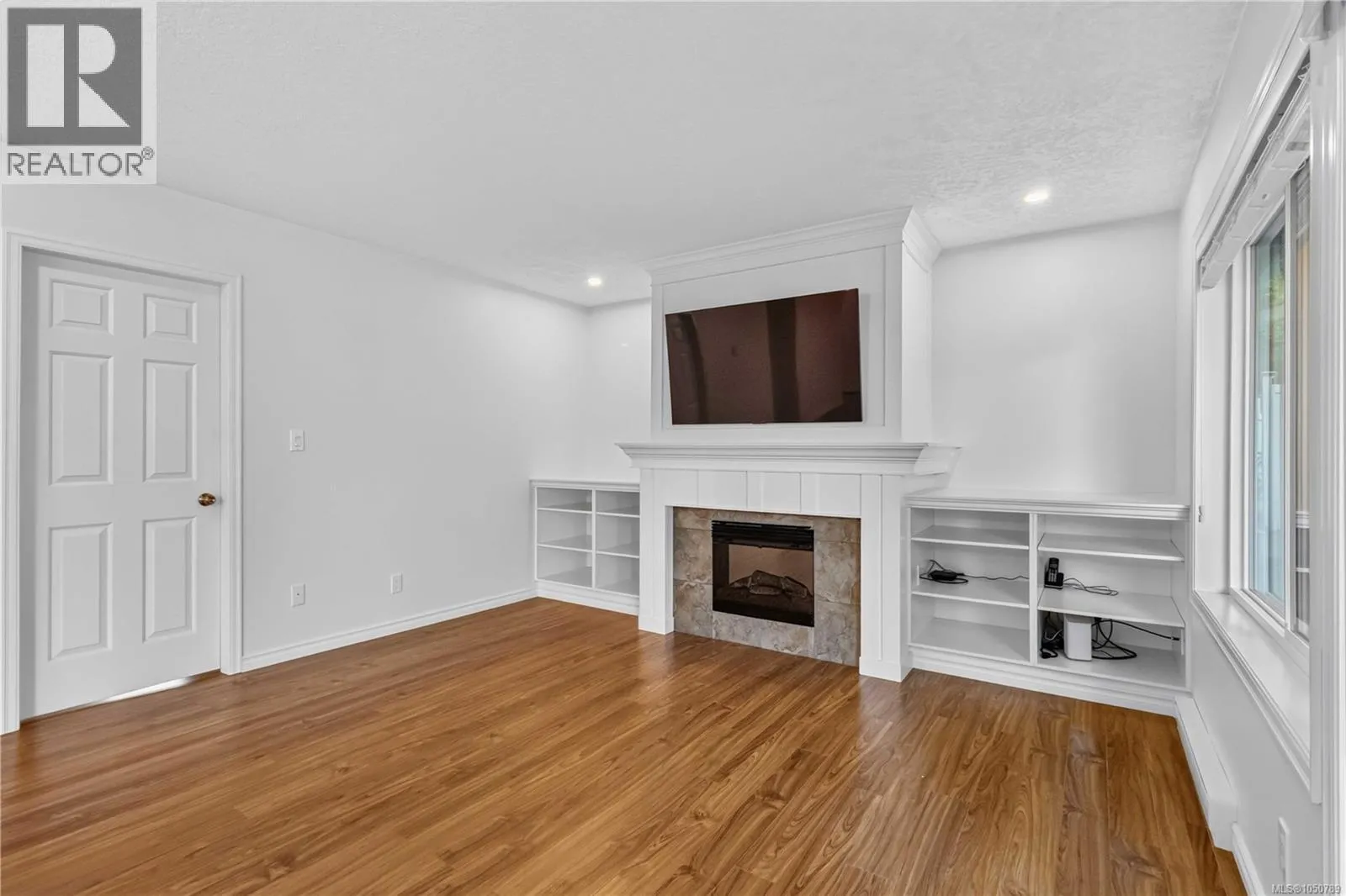 9 3966 Cedar Hill Cross Rd