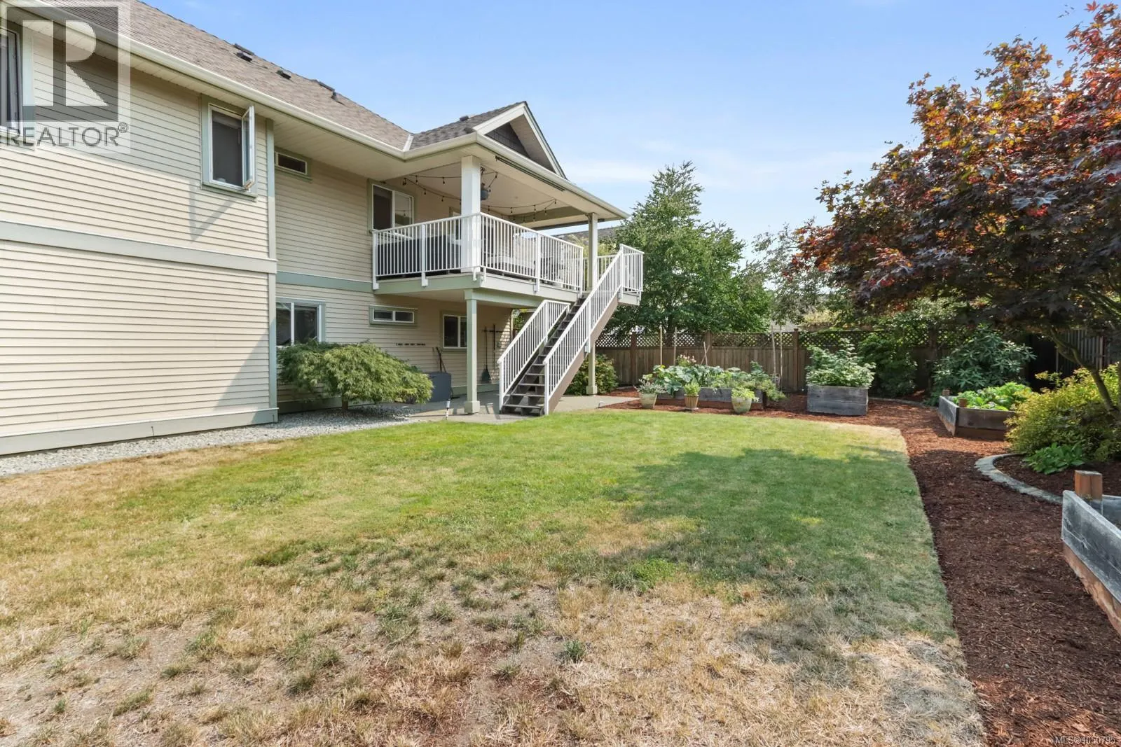 595 Sarum Rise Way