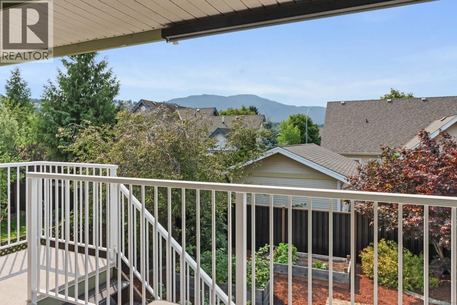 595 Sarum Rise Way