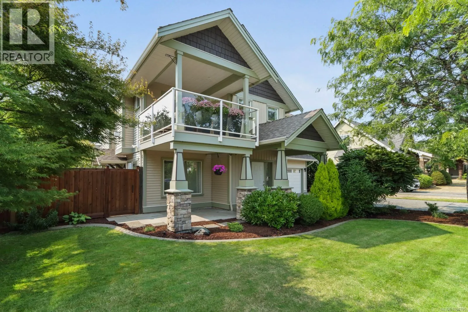595 Sarum Rise Way