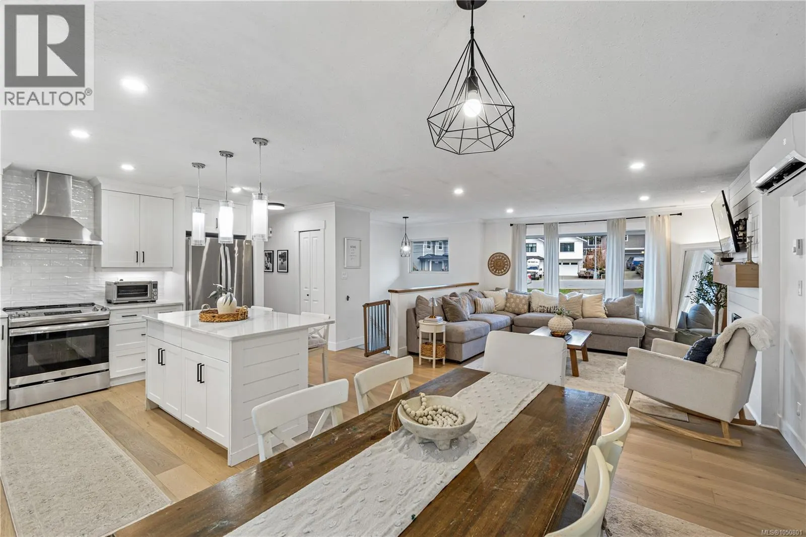549 Doreen Pl