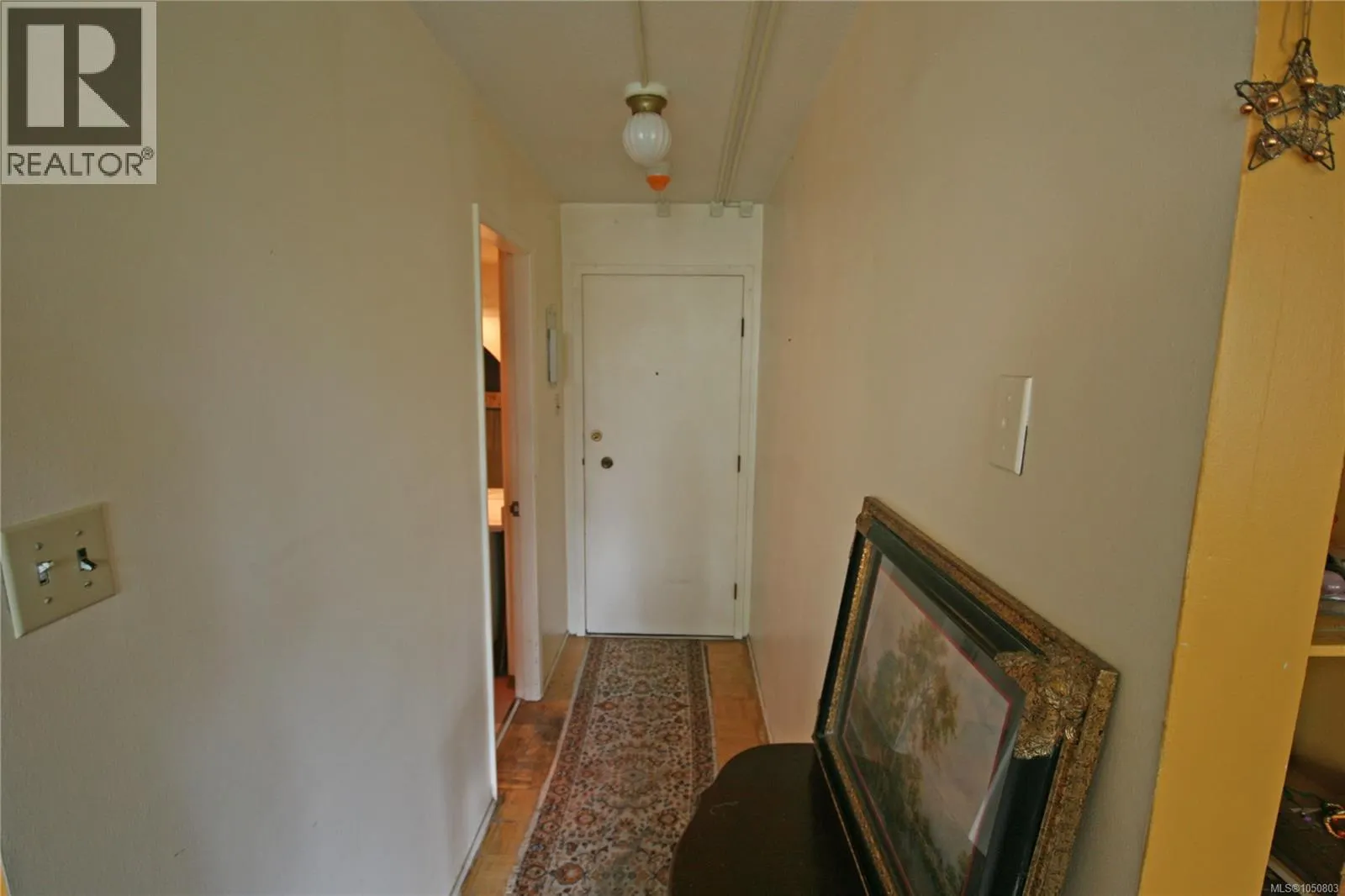 408 647 Michigan St