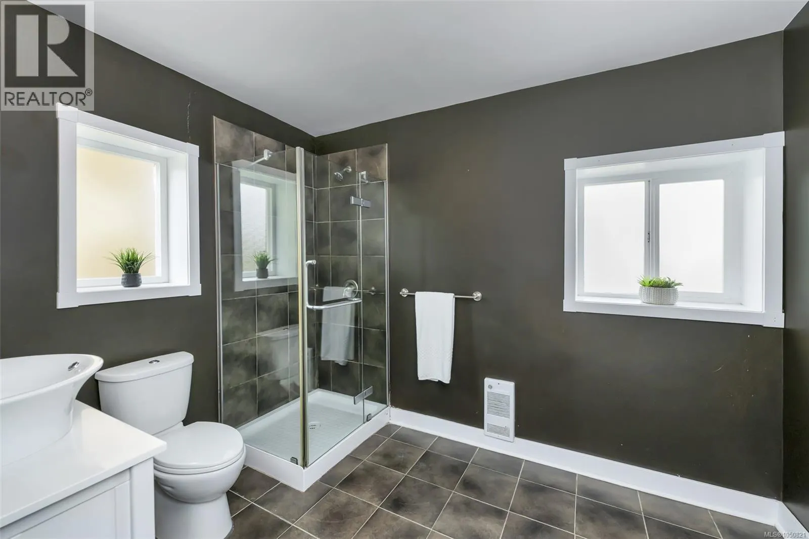 1622 Camosun St