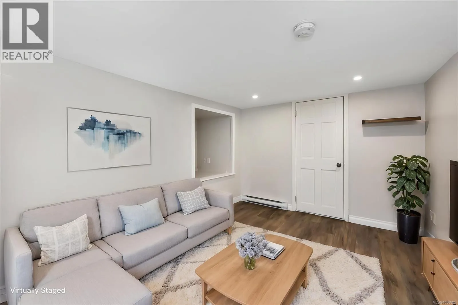 1622 Camosun St
