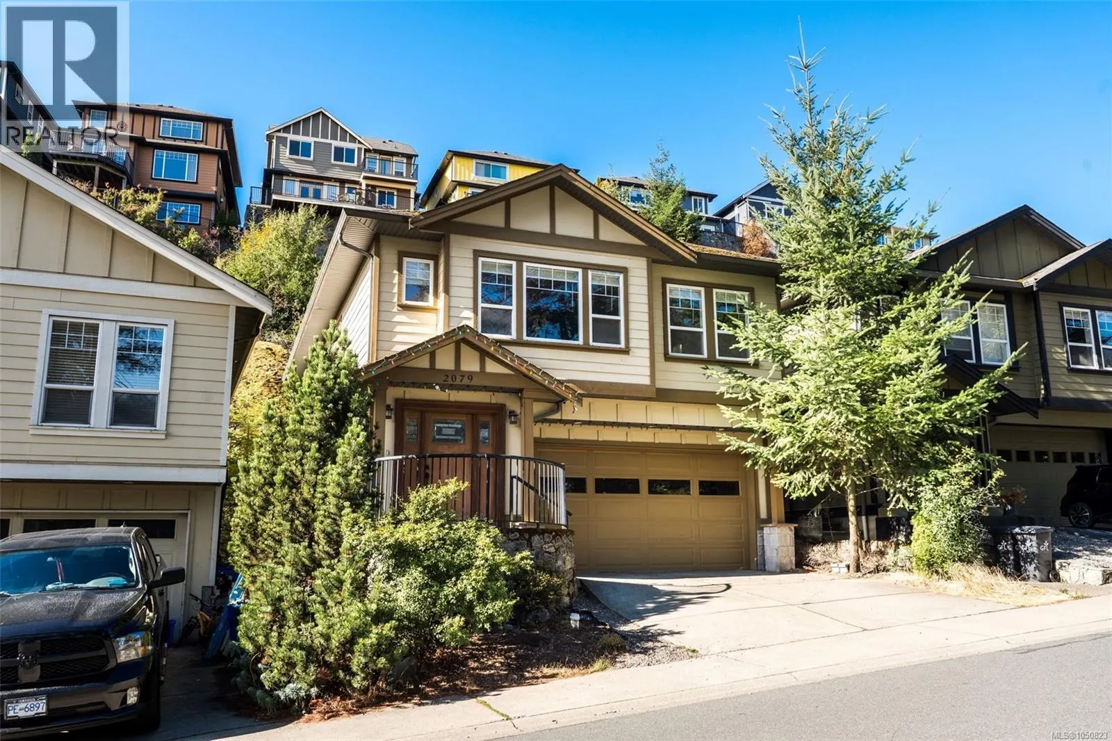2079 Longspur Dr