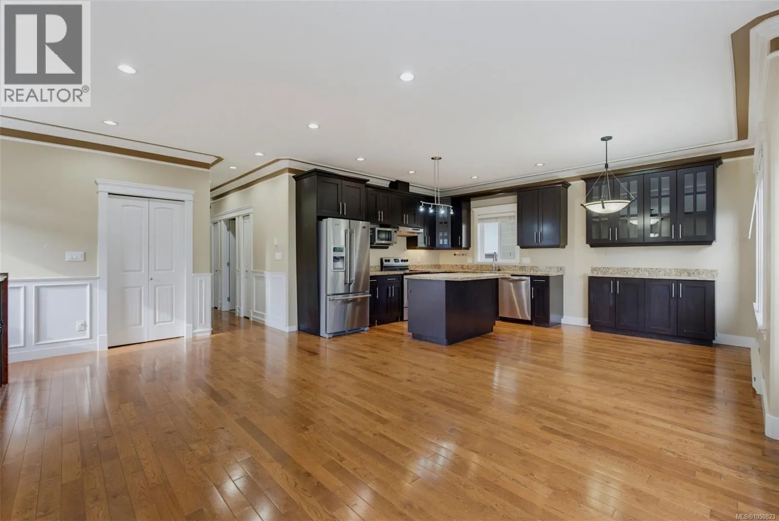 2079 Longspur Dr