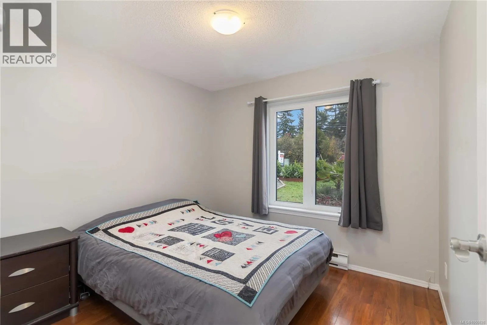 6756 Central Saanich Rd