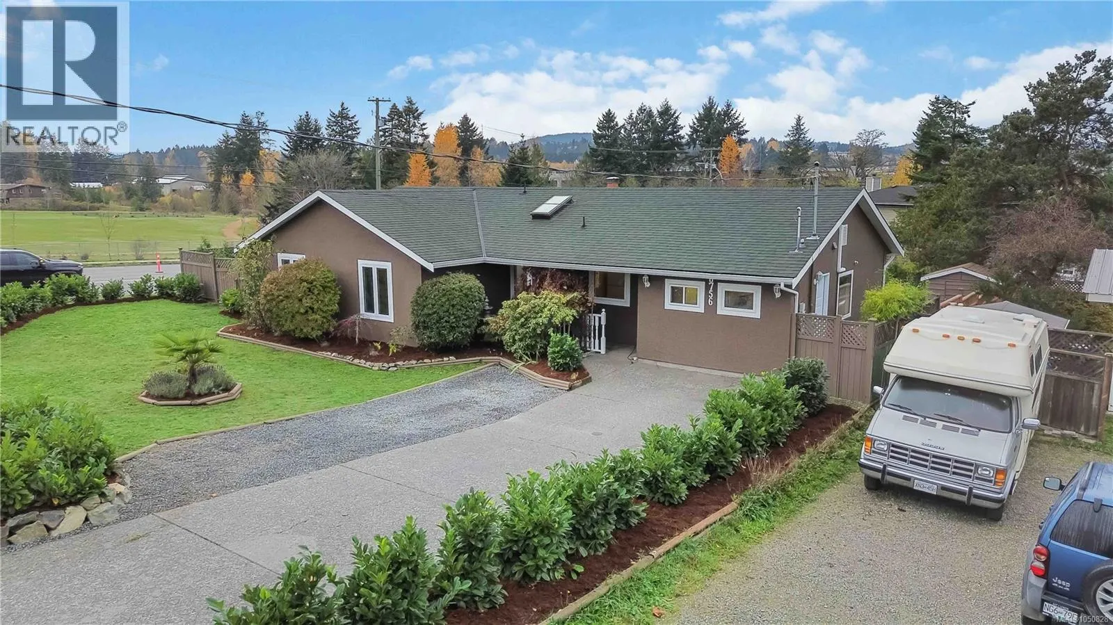 6756 Central Saanich Rd