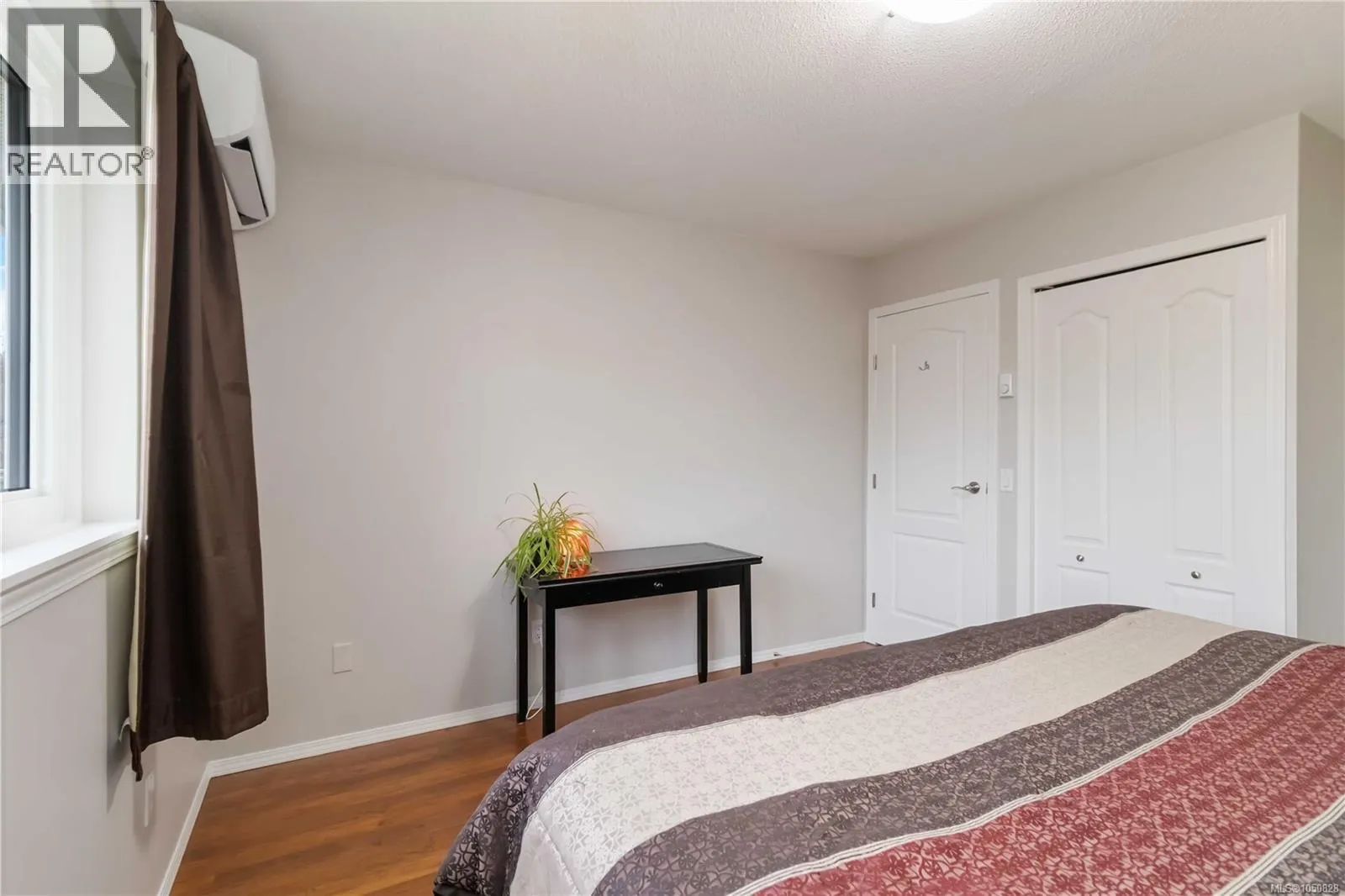 6756 Central Saanich Rd