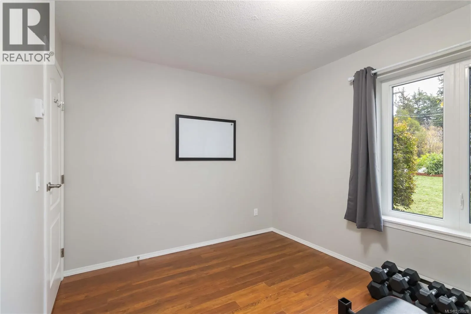 6756 Central Saanich Rd