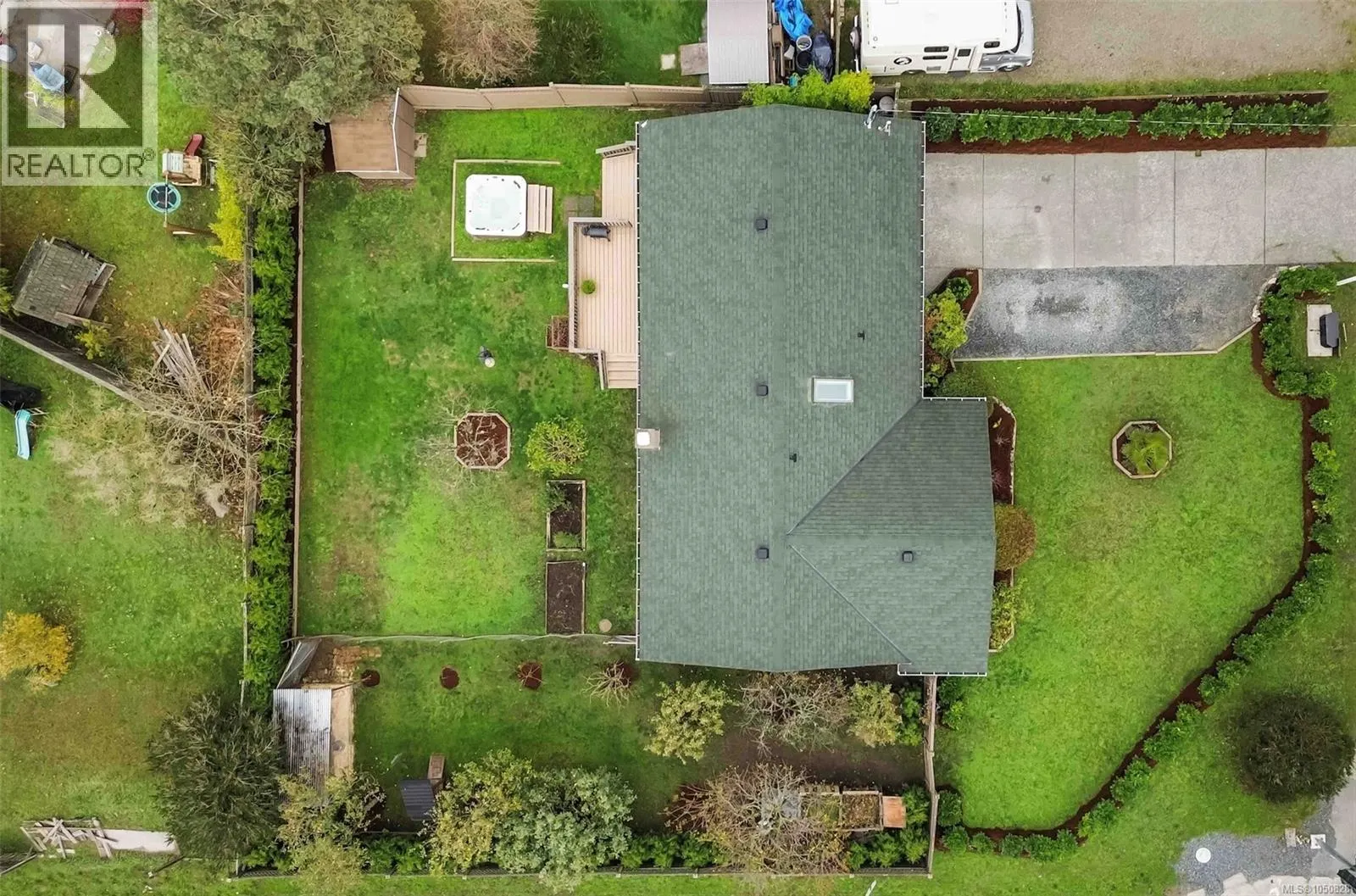 6756 Central Saanich Rd