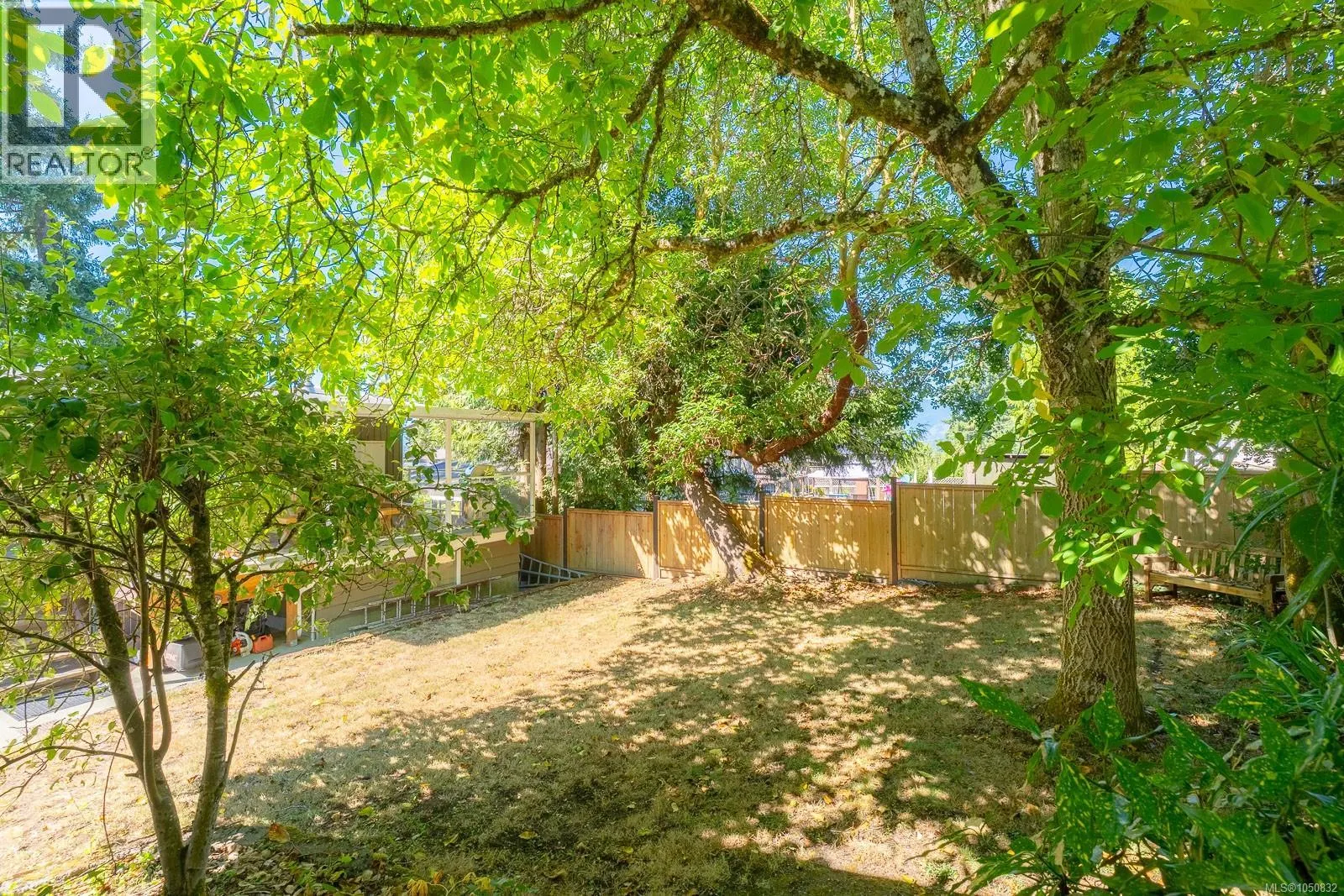 2373 Anderson Ave