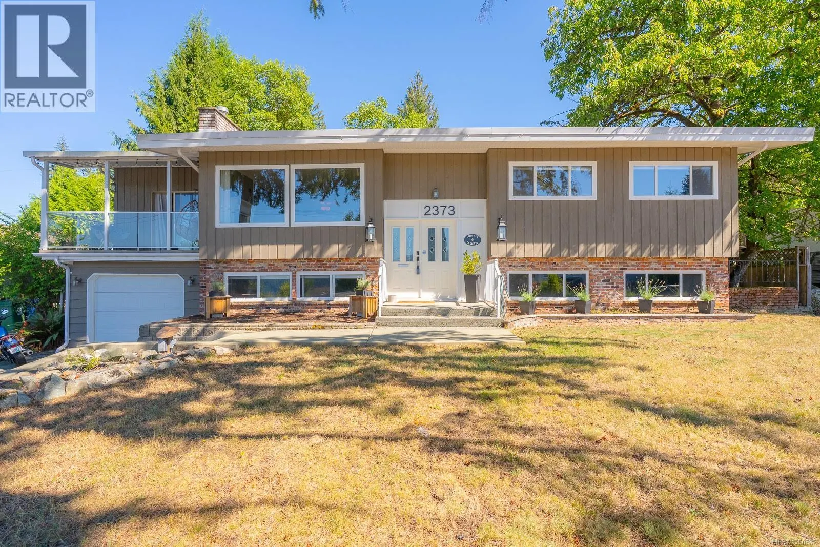 2373 Anderson Ave