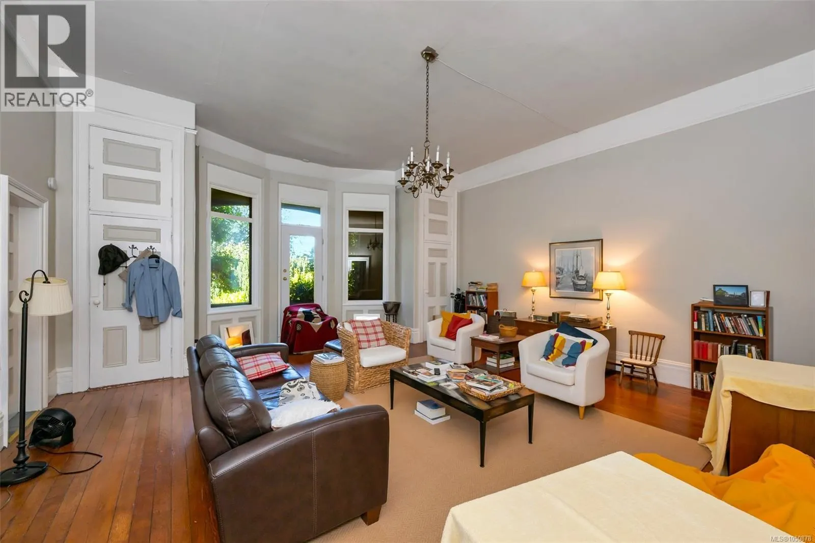 1249 Rockland Ave