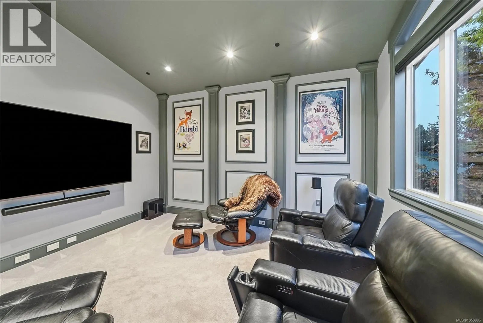 3495 Simmons Pl