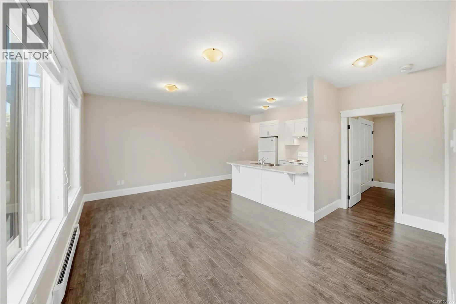 3495 Simmons Pl