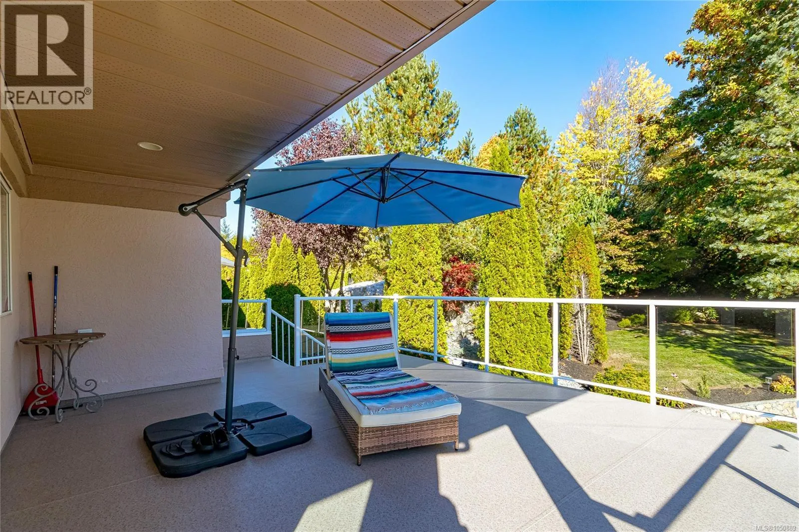 8593 Kingcome Cres
