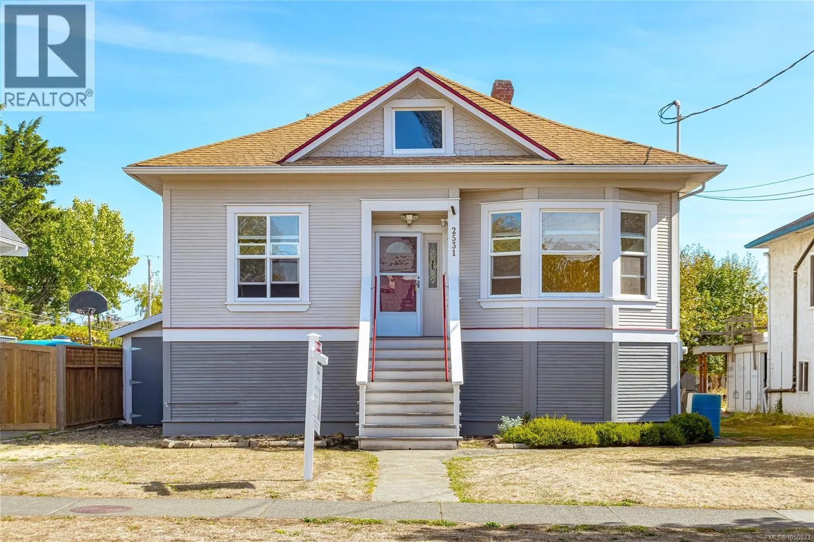 2531 Fernwood Rd