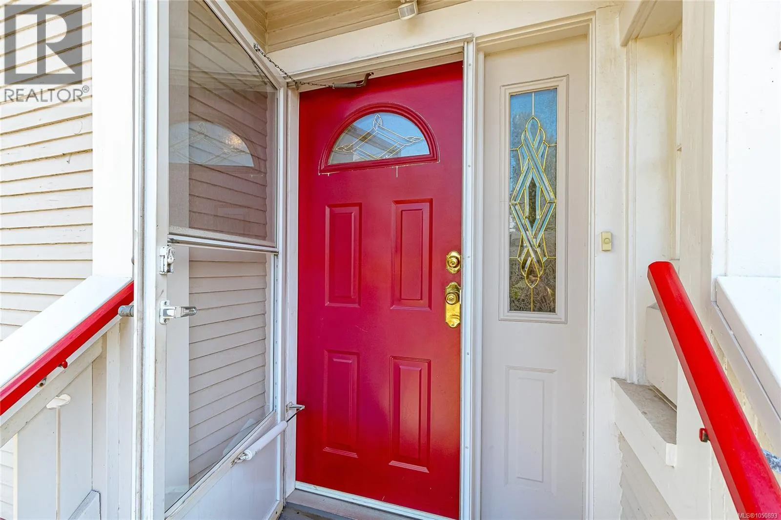 2531 Fernwood Rd