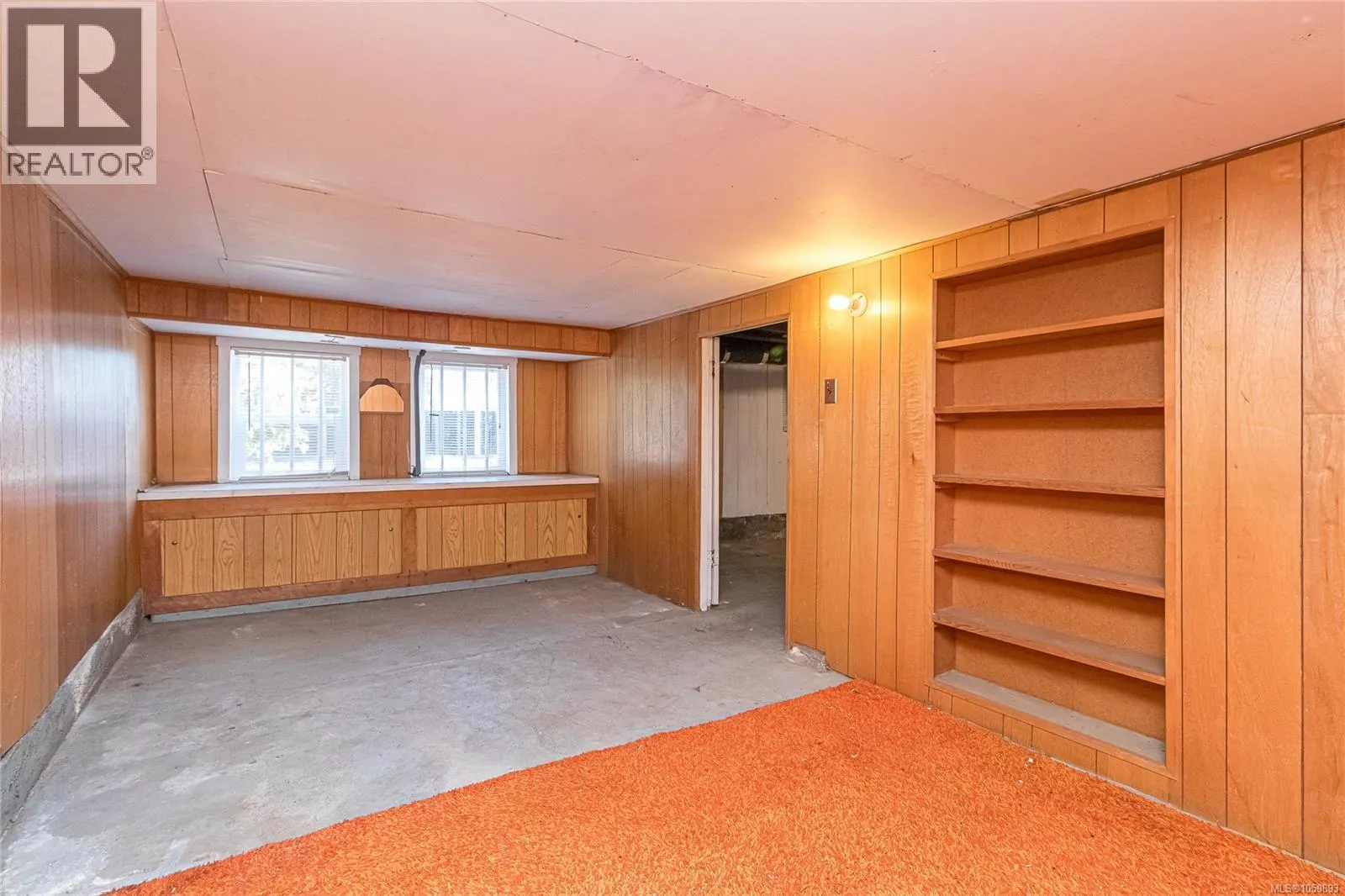 2531 Fernwood Rd