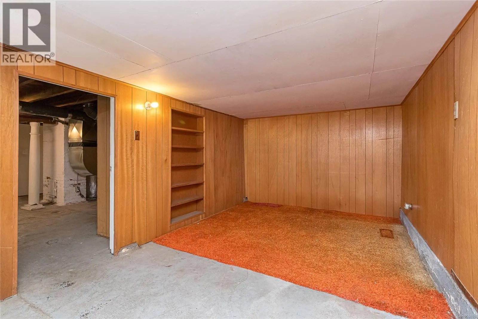 2531 Fernwood Rd