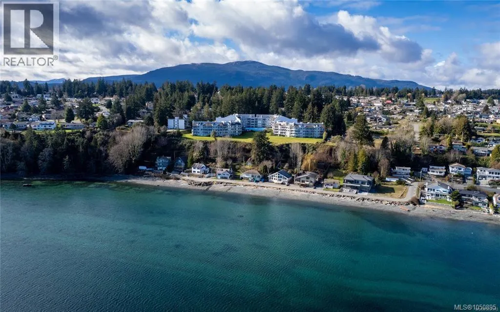 303 2560 Departure Bay Rd