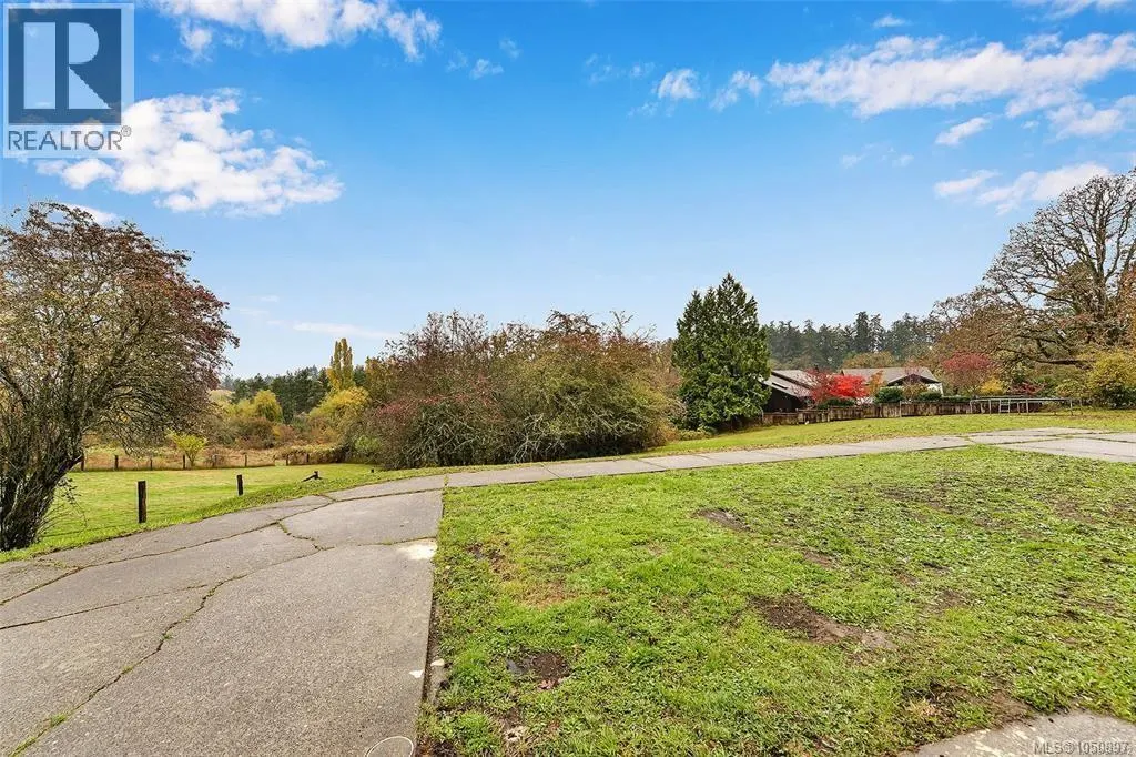 4589 Scarborough Rd