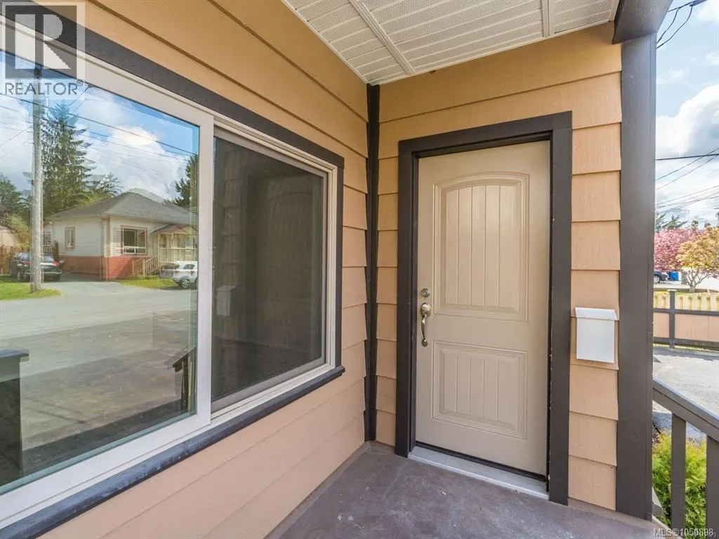 18 Gillespie St S