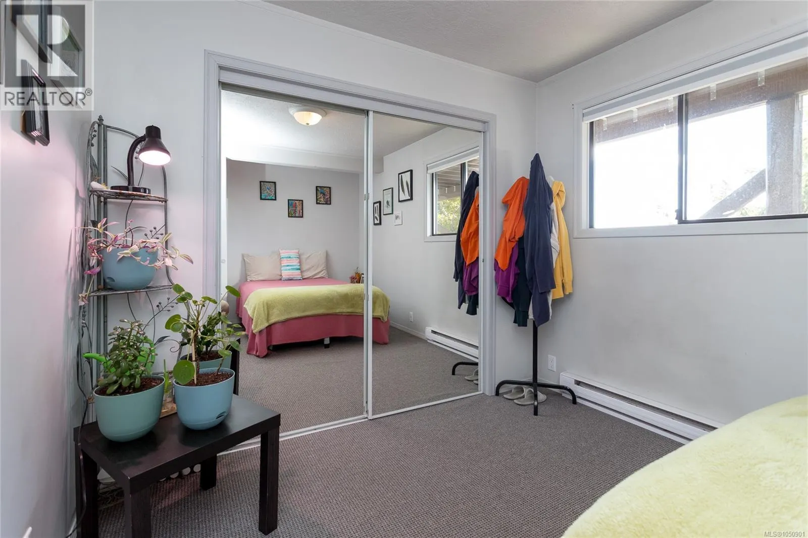 504 Langvista Dr