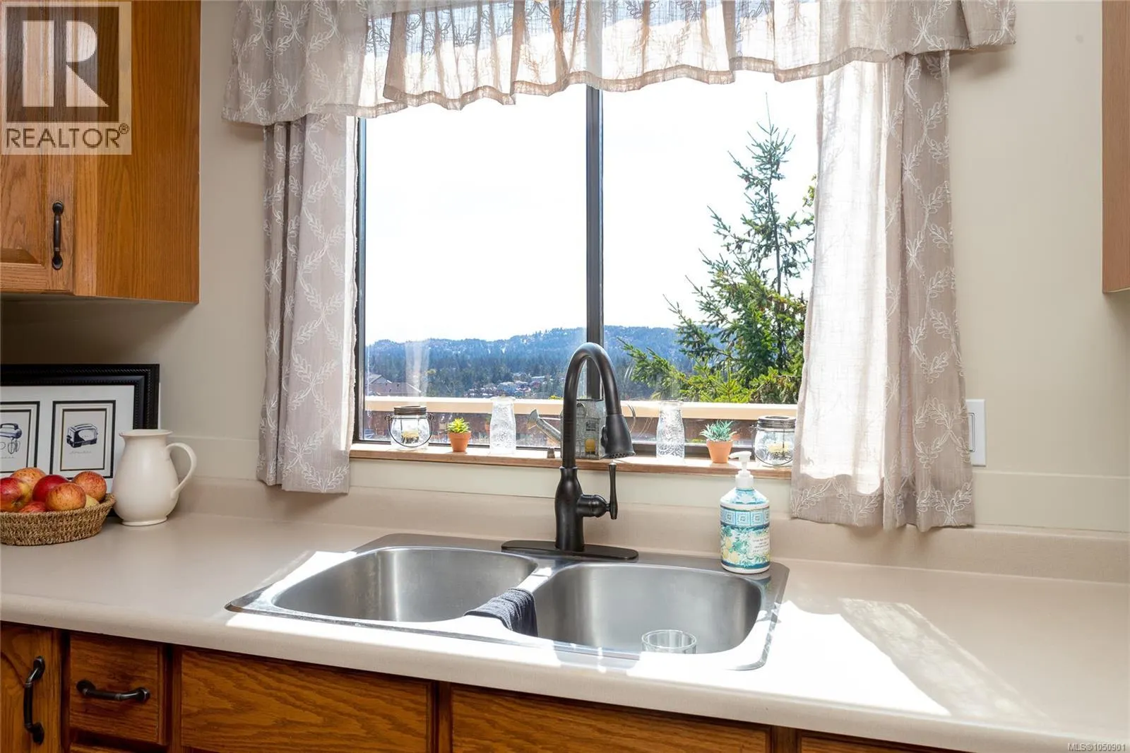 504 Langvista Dr