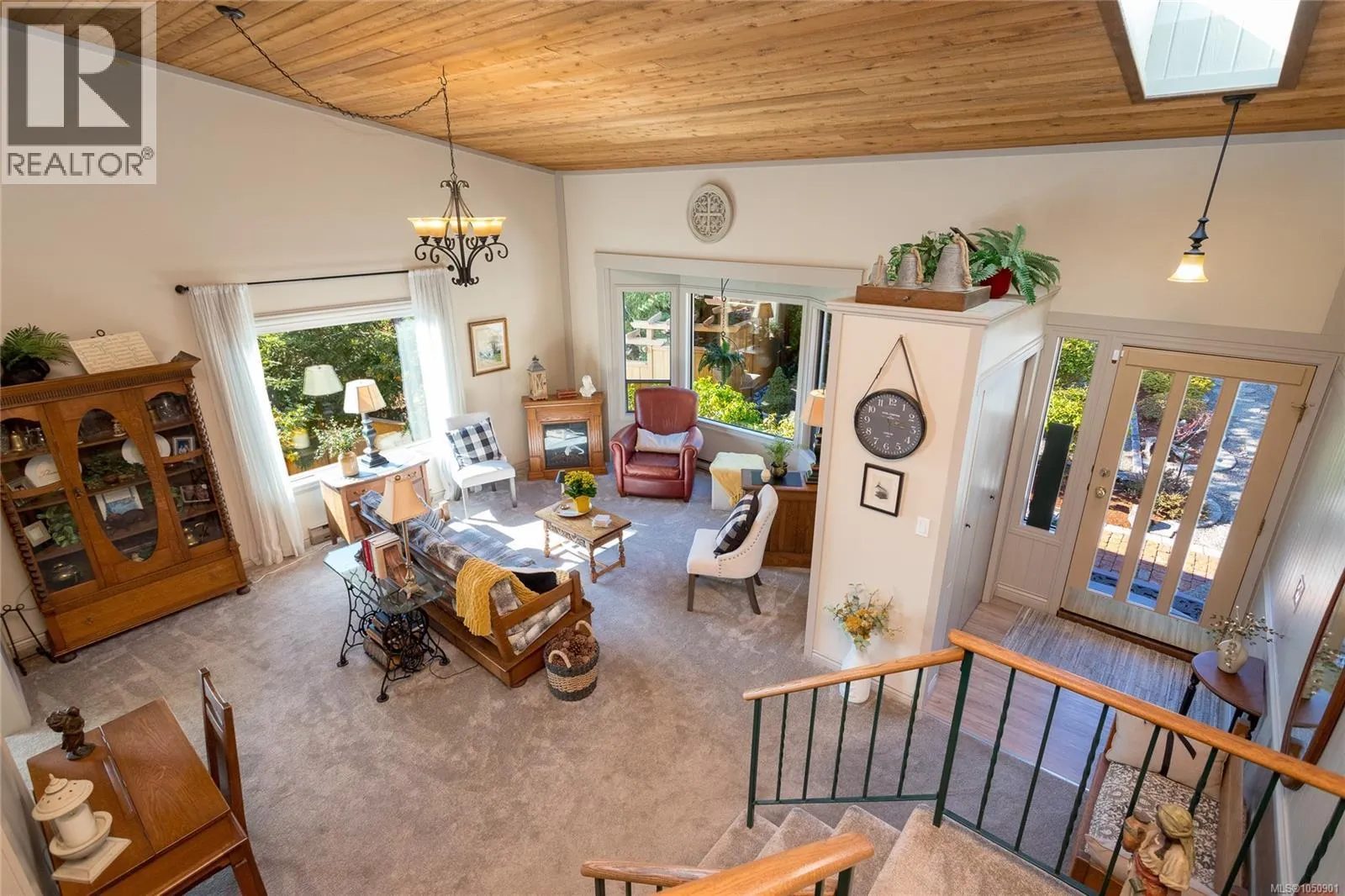 504 Langvista Dr