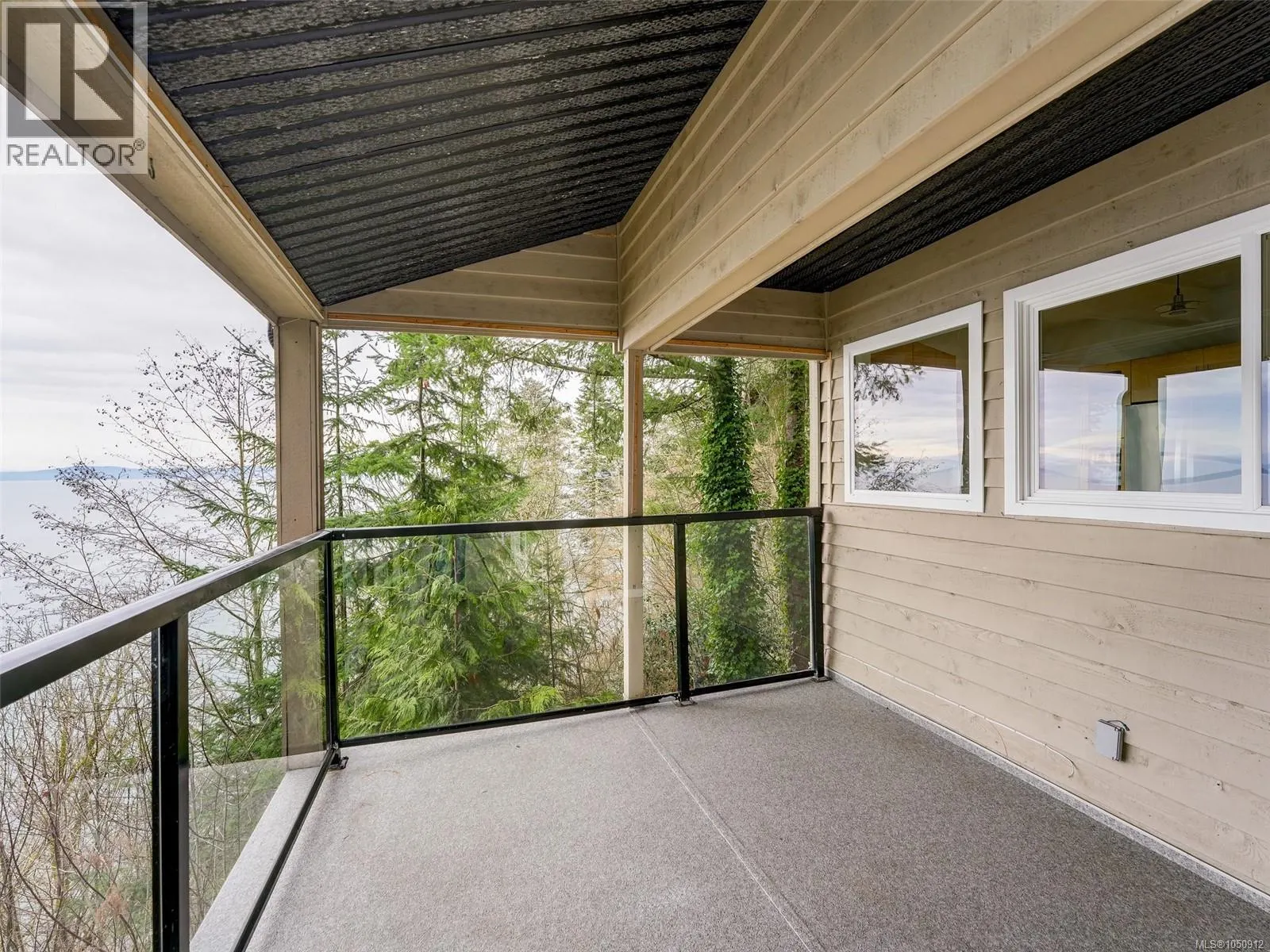 4553 Cordova Bay Rd