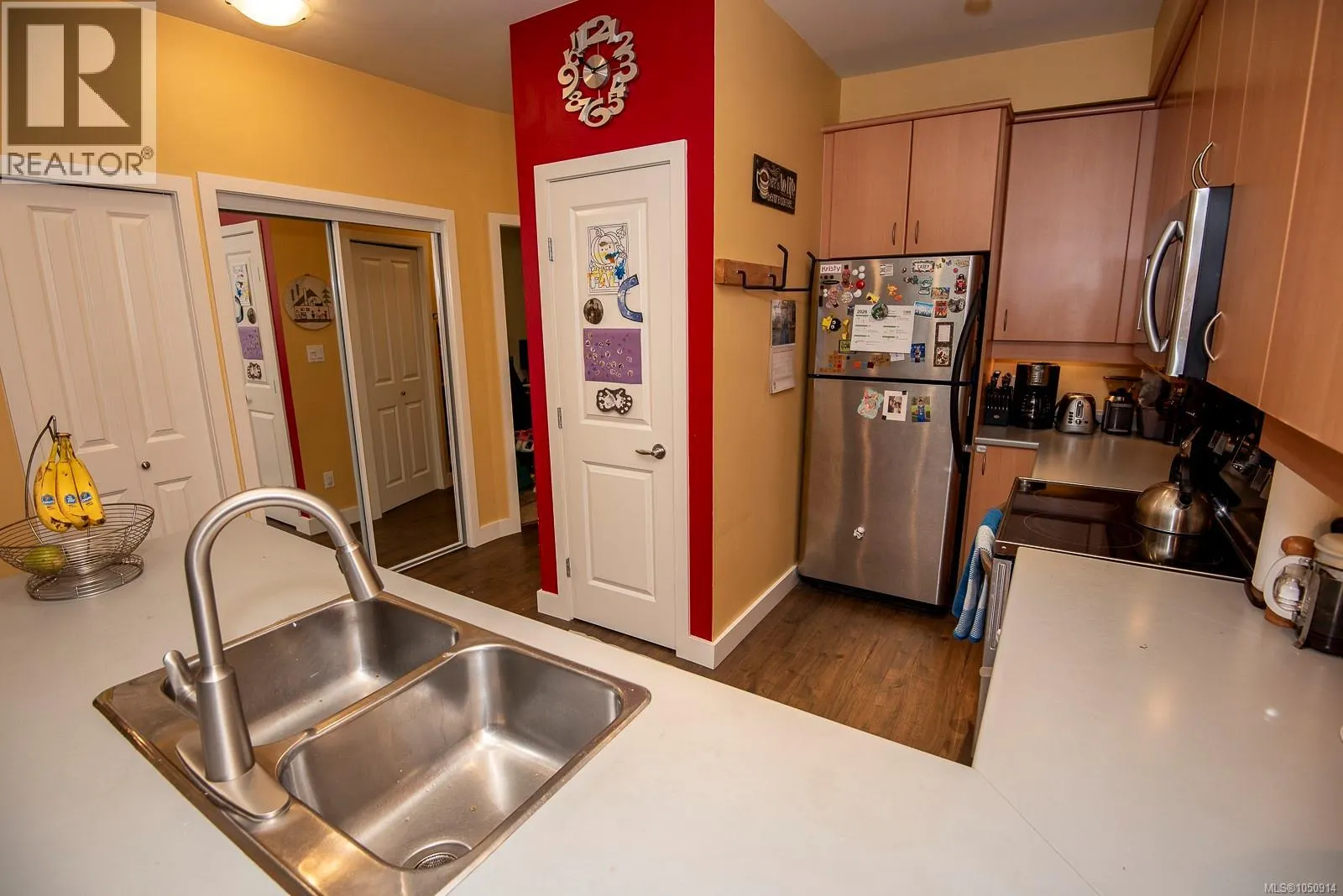 302D 1115 Craigflower Rd