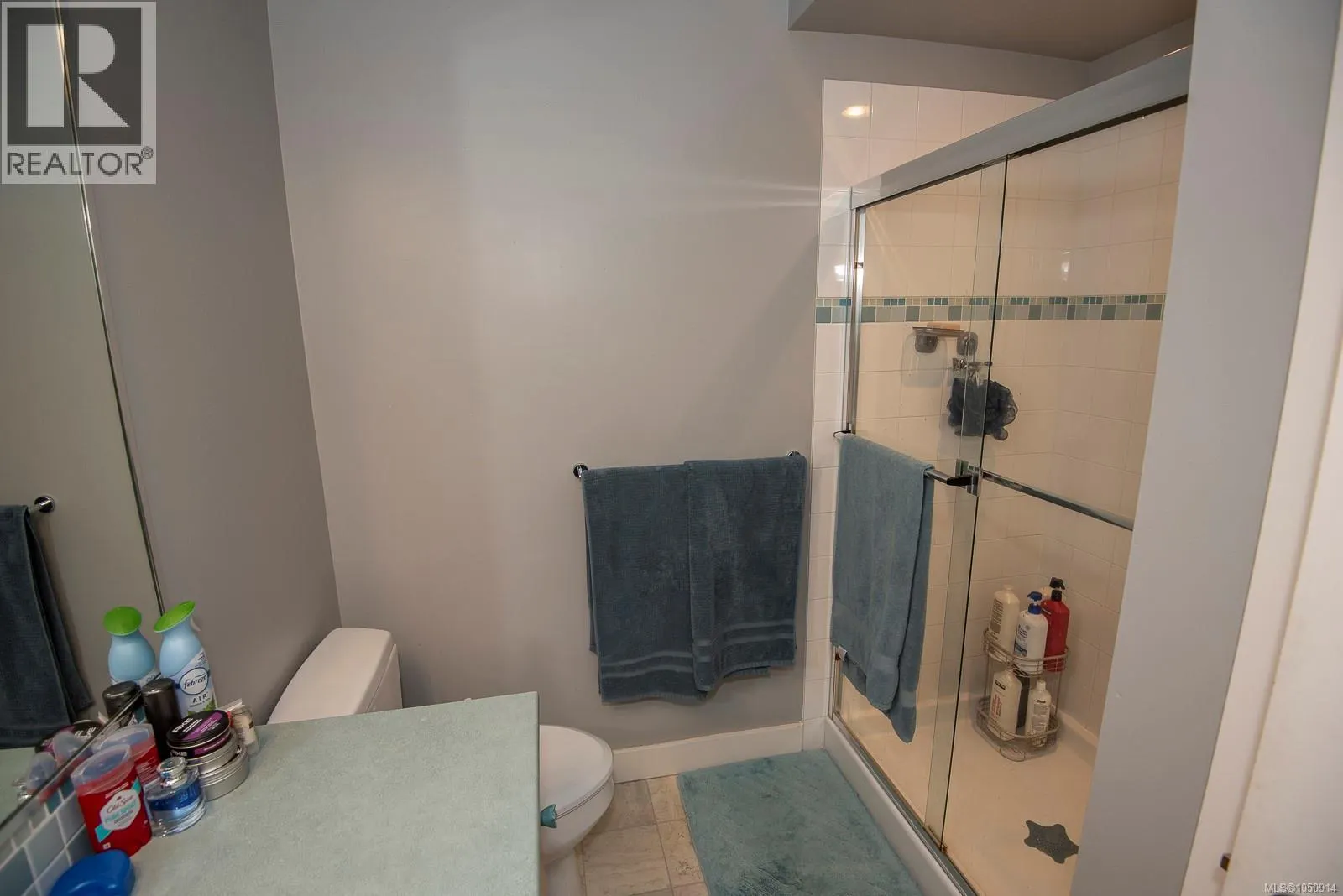302D 1115 Craigflower Rd