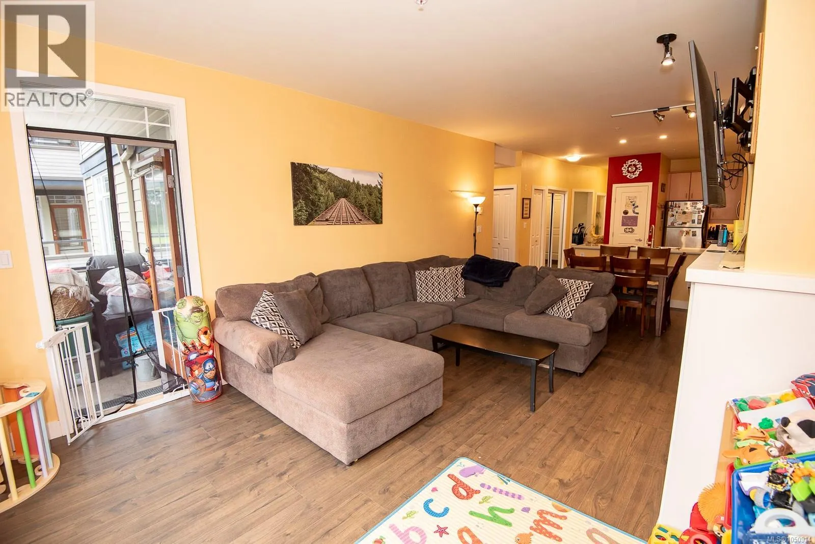 302D 1115 Craigflower Rd