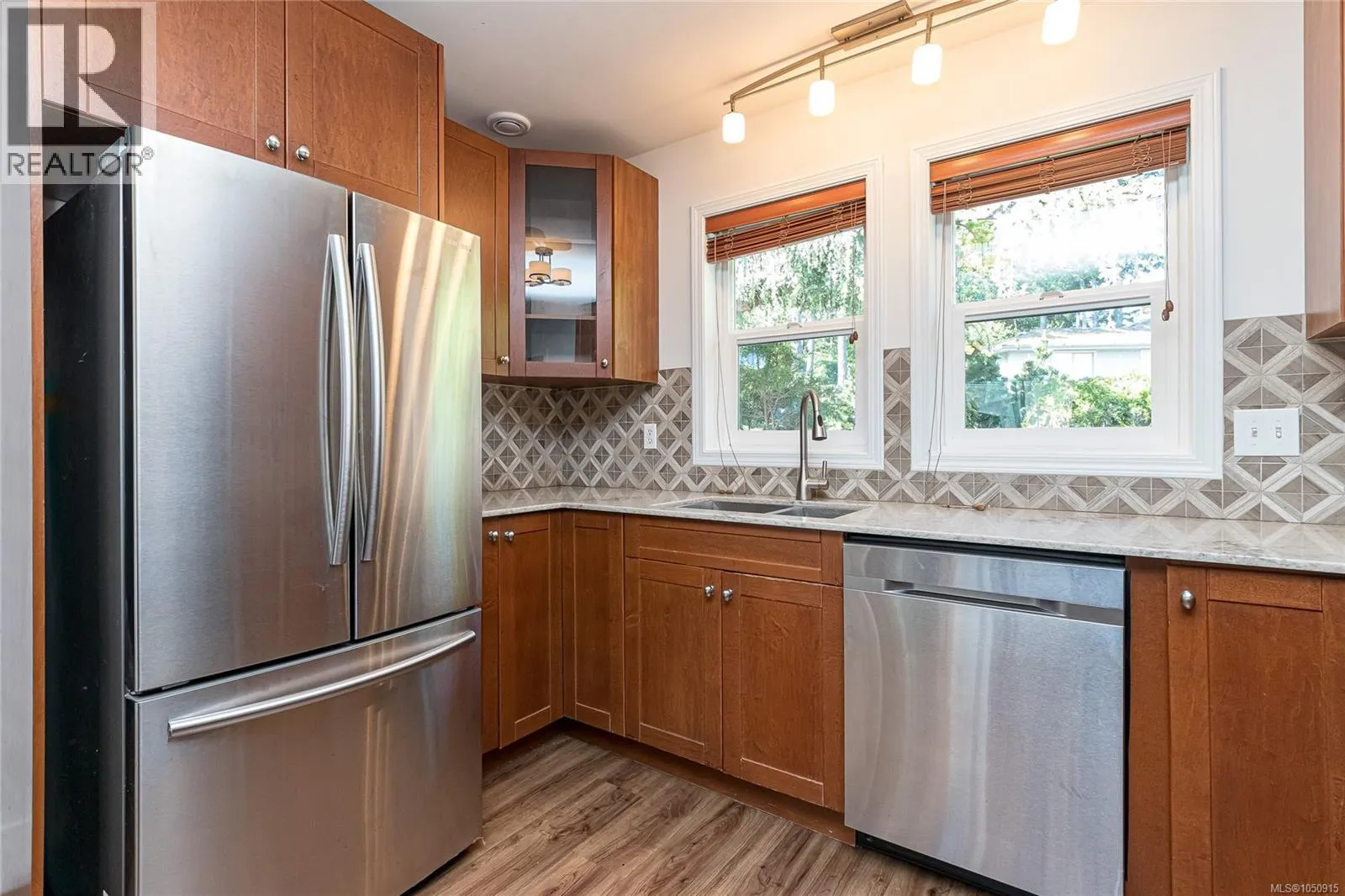 1096 Valewood Trail