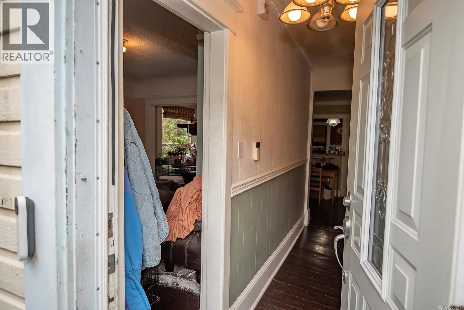 3814 Rowland Ave