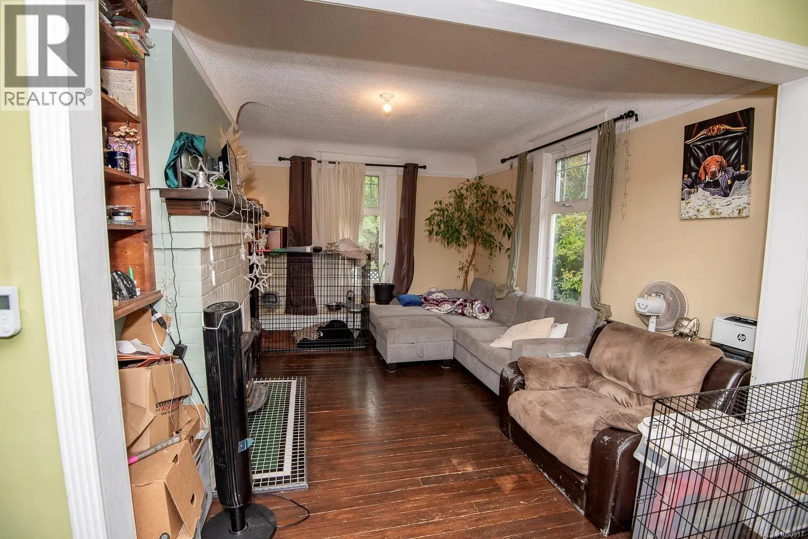 3814 Rowland Ave