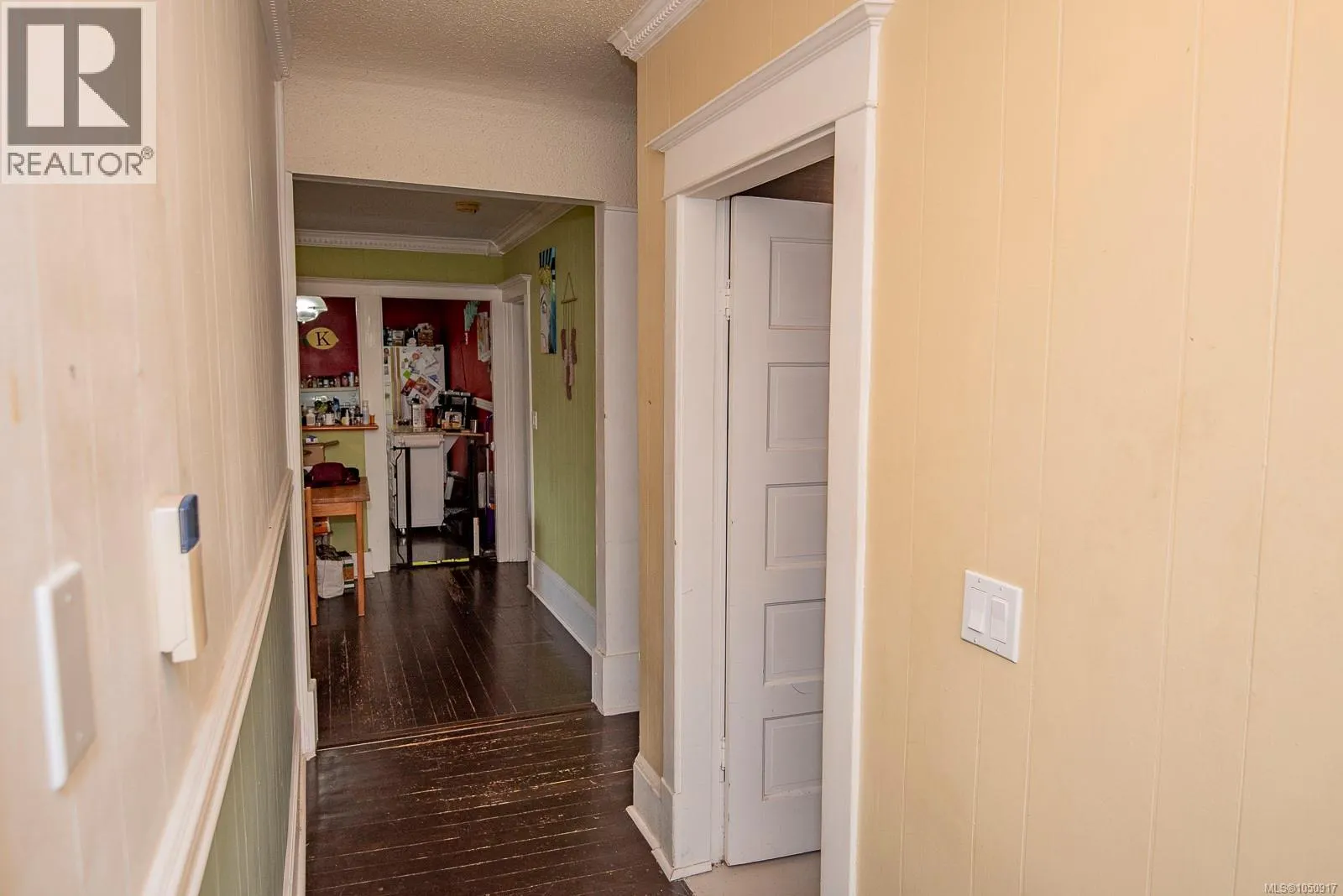 3814 Rowland Ave
