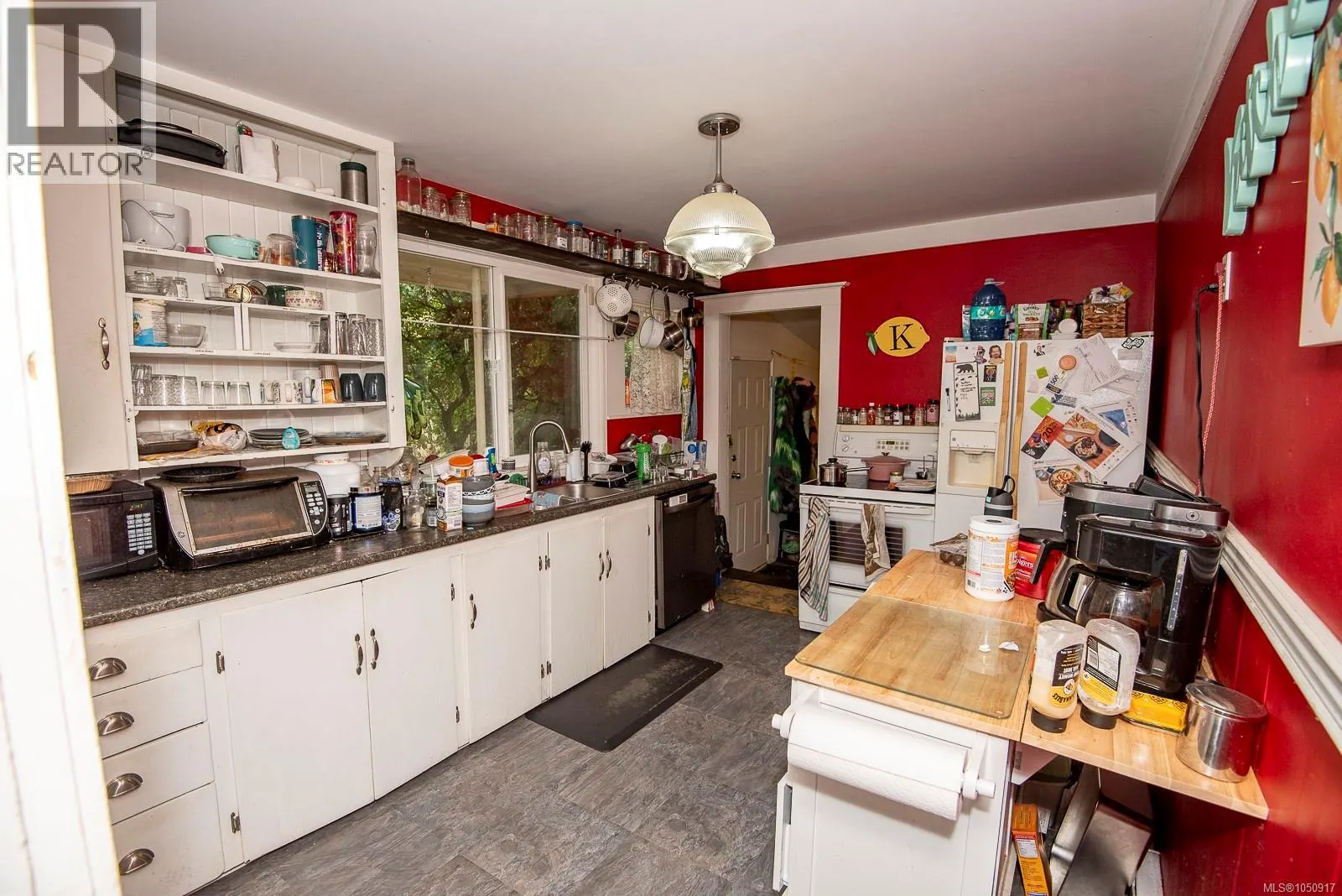 3814 Rowland Ave