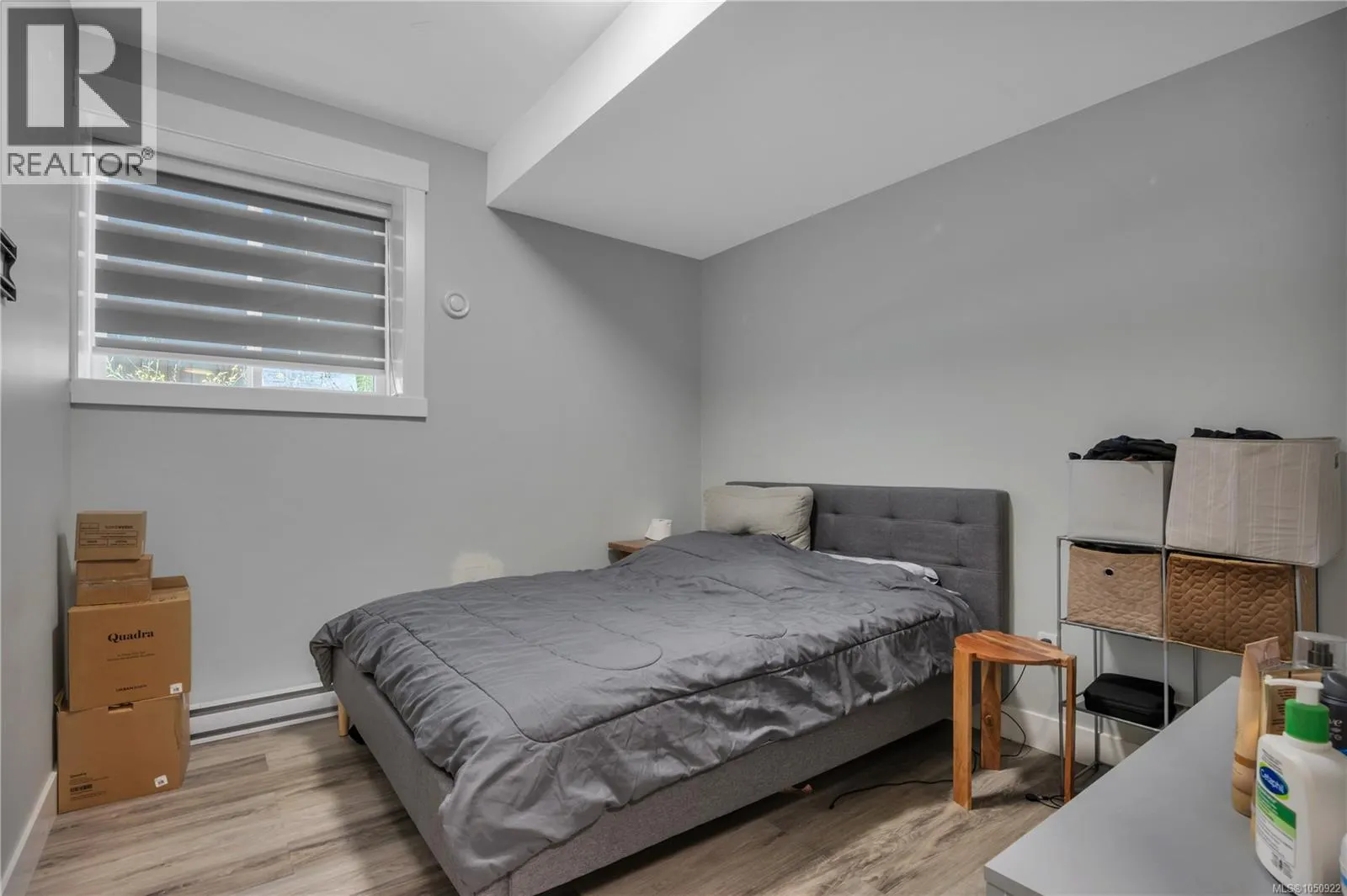267 Golden Oaks Cres