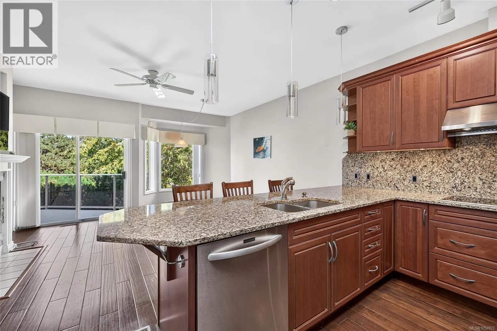 23 4360 Emily Carr Dr