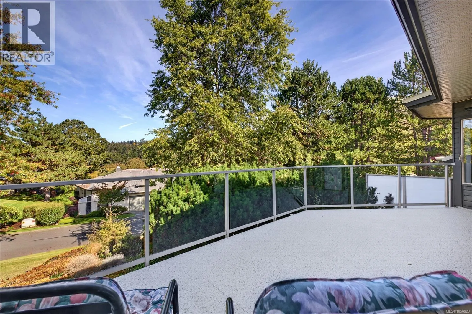 23 4360 Emily Carr Dr