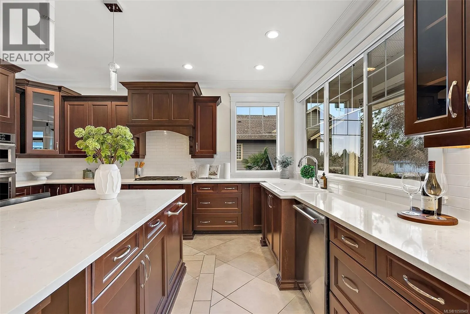 4973 La Quinta Pl