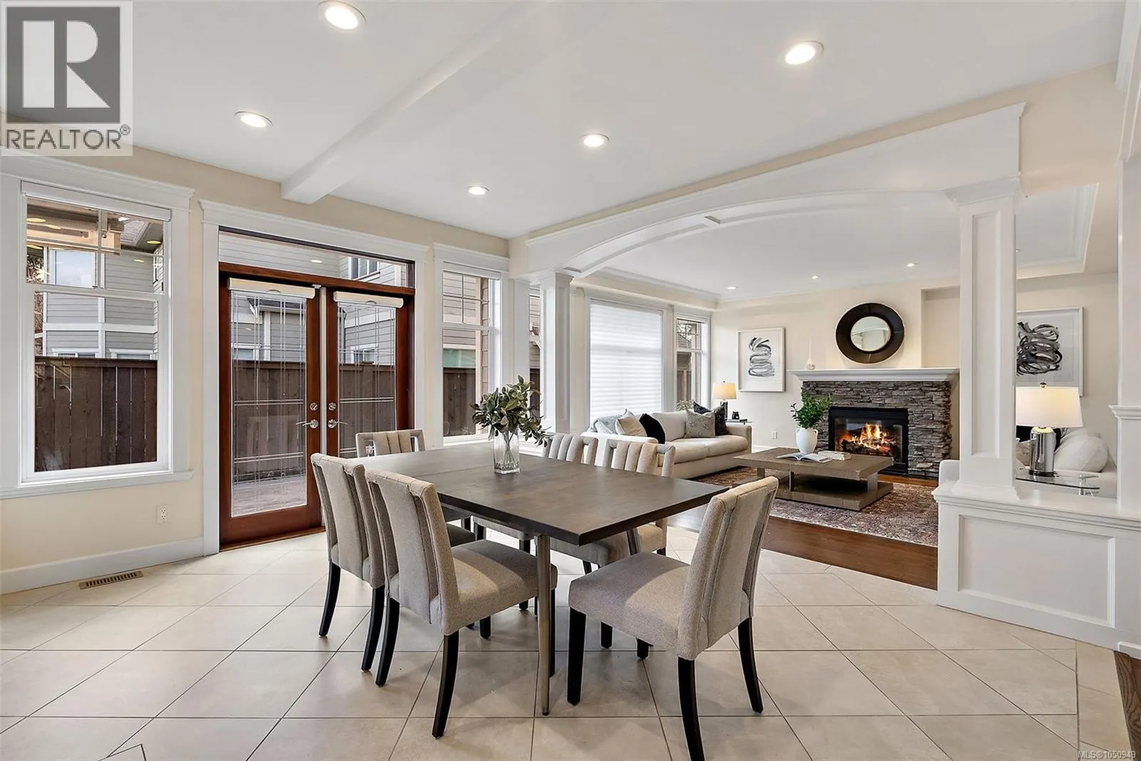 4973 La Quinta Pl