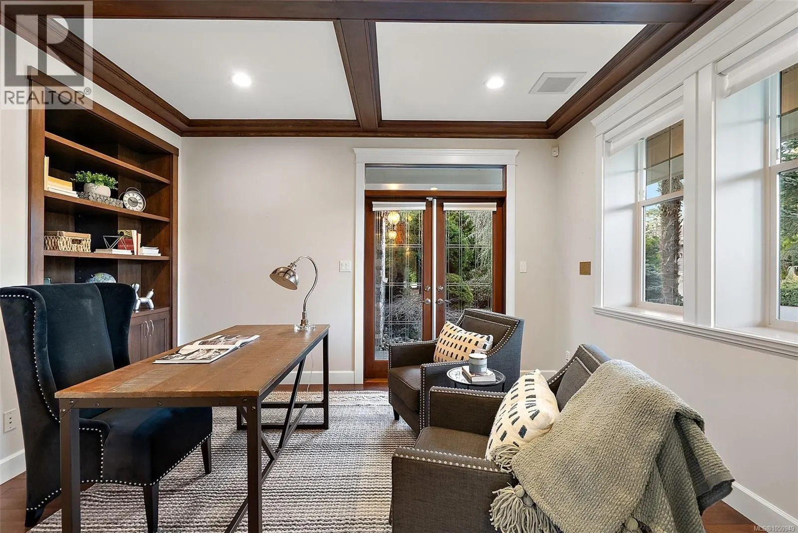 4973 La Quinta Pl