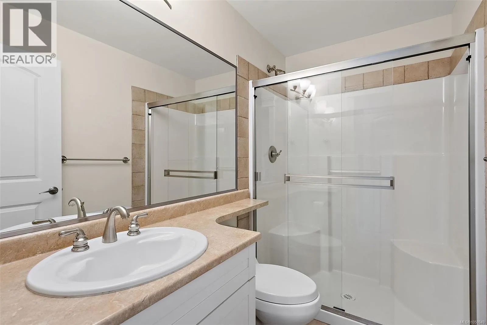 4973 La Quinta Pl