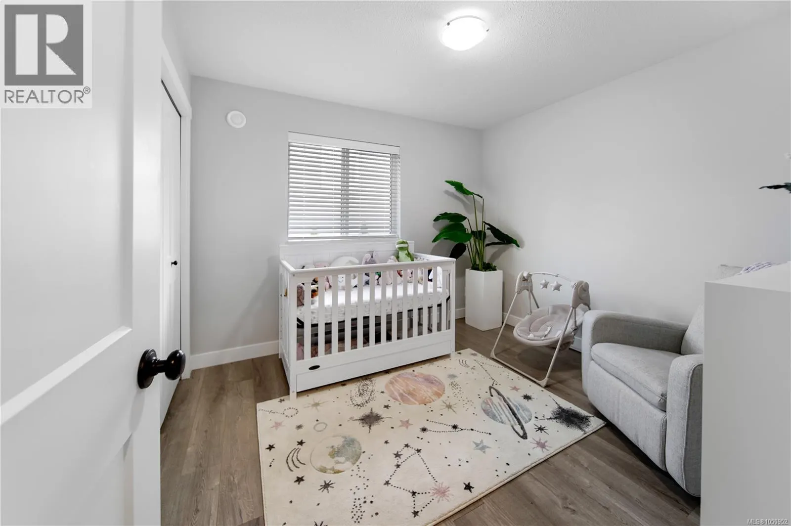 3177 Fernwood Lane
