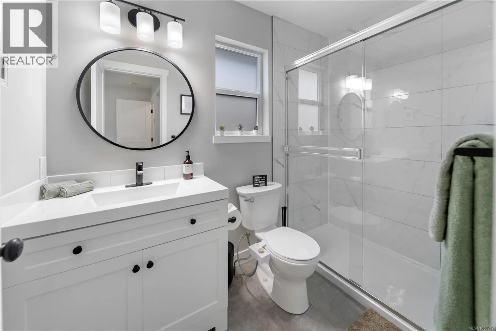 3177 Fernwood Lane